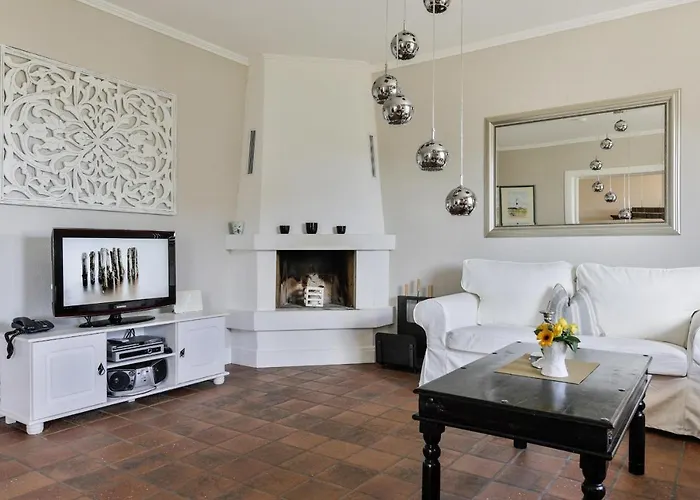 Дом отдыха Lenas Hues Лист